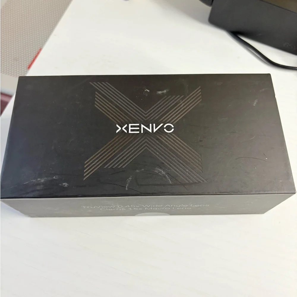 Xenvo Wide Angle and Macro Lens